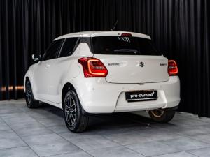 Suzuki Swift 1.2 GLX auto - Image 5