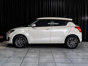 Suzuki Swift 1.2 GLX auto - Image 6