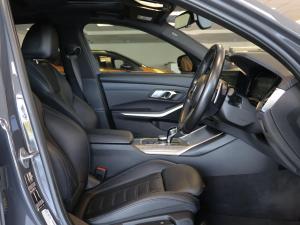 BMW 3 Series 330i M Sport - Image 11