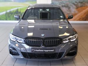 BMW 3 Series 330i M Sport - Image 2