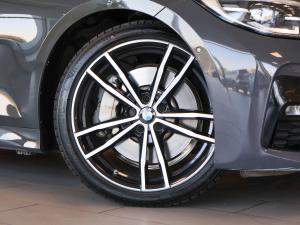 BMW 3 Series 330i M Sport - Image 5