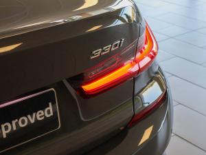 BMW 3 Series 330i M Sport - Image 9