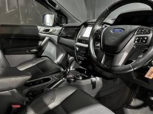 Ford Everest 3.0TDCi 4x4 LTD - Image 16