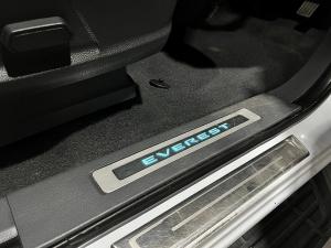 Ford Everest 3.0TDCi 4x4 LTD - Image 17