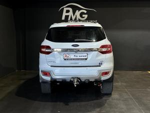 Ford Everest 3.0TDCi 4x4 LTD - Image 6