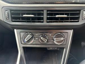 Volkswagen Polo hatch 1.0TSI Life auto - Image 10