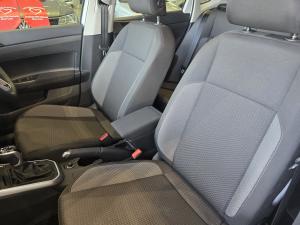 Volkswagen Polo hatch 1.0TSI Life auto - Image 15