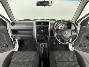 Suzuki Jimny 1.3 - Image 19