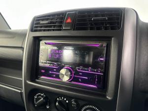 Suzuki Jimny 1.3 - Image 20