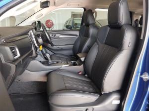 Isuzu mu-X 1.9TD LS - Image 8
