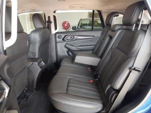 Isuzu mu-X 1.9TD LS - Image 9
