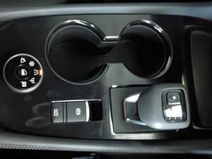 Nissan X-Trail 2.5 Acenta Plus 4WD - Image 39