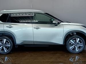 Nissan X-Trail 2.5 Acenta Plus 4WD - Image 7