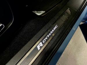 Land Rover Range Rover Evoque D200 R-Dynamic HSE - Image 11