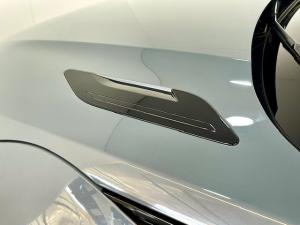Land Rover Range Rover Evoque D200 R-Dynamic HSE - Image 6