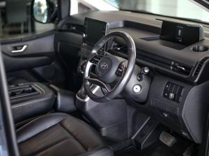 Hyundai Staria 2.2D Executive 9-seater - Image 12