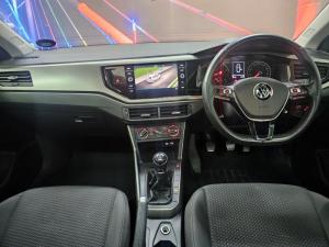 Volkswagen Polo hatch 1.0TSI Comfortline - Image 10