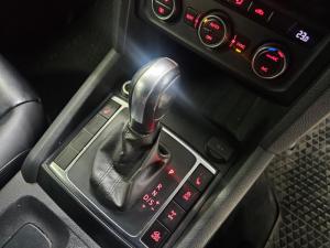 Volkswagen Amarok 2.0BiTDI double cab Dark Label 4Motion - Image 7