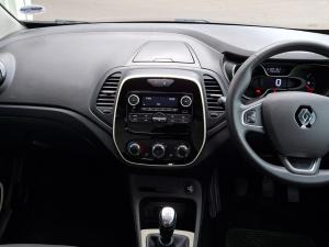 Renault Captur 66kW turbo Blaze - Image 6