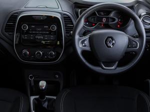 Renault Captur 66kW turbo Blaze - Image 9