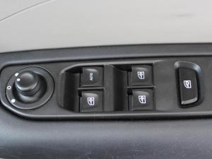 Renault Triber 1.0 Intens auto - Image 6