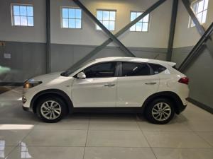 Hyundai Tucson 2.0 Premium auto - Image 11