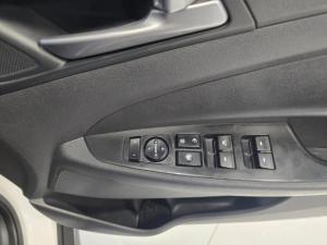 Hyundai Tucson 2.0 Premium auto - Image 18