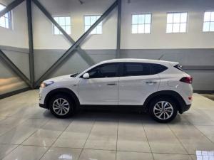 Hyundai Tucson 2.0 Premium auto - Image 2