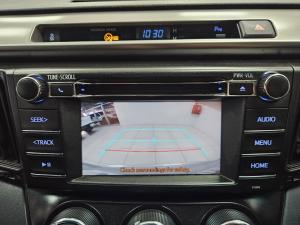 Toyota RAV4 2.0 GX auto - Image 13