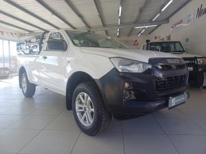 Isuzu D-Max 1.9TD single cab L manual - Image 1