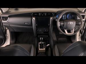 Toyota Fortuner 2.4GD-6 auto - Image 6