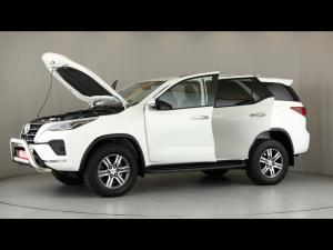 Toyota Fortuner 2.4GD-6 auto - Image 12