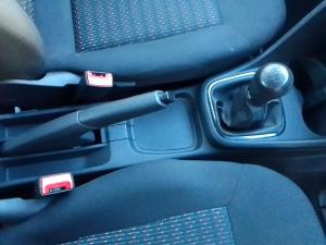 Volkswagen Polo Vivo hatch 1.4 Trendline - Image 9