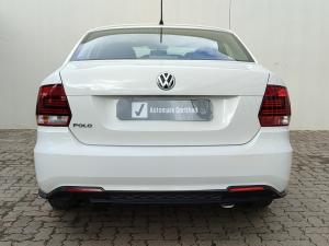 Volkswagen Polo sedan 1.4 Trendline - Image 5