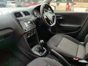 Volkswagen Polo sedan 1.4 Trendline - Image 7