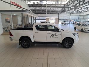 Toyota Hilux 2.8GD-6 48V double cab Raider - Image 4