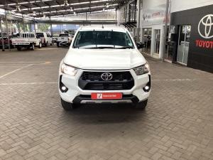 Toyota Hilux 2.4GD-6 double cab 4x4 Raider auto - Image 4