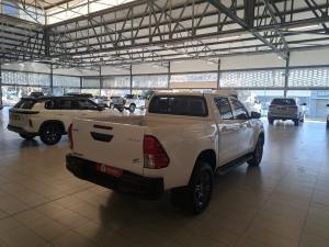 Toyota Hilux 2.4GD-6 double cab Raider auto - Image 3
