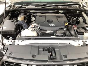 Toyota Hilux 2.8GD-6 double cab 4x4 GR-Sport - Image 21