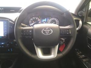 Toyota Hilux 2.8GD-6 double cab 4x4 Raider auto - Image 8