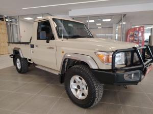 Toyota Land Cruiser 79 4.2D single cab - Image 1