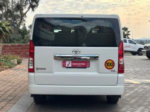 Toyota Quantum 2.8 LWB bus 11-seater GL - Image 5