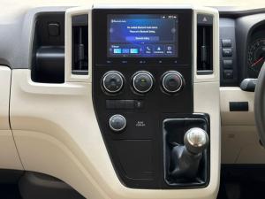 Toyota Quantum 2.8 LWB bus 11-seater GL - Image 10