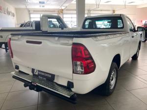 Toyota Hilux 2.4GD S (aircon) - Image 2