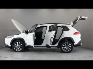 Toyota Corolla Cross 1.8 Hybrid XR - Image 11