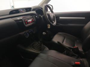 Toyota Hilux 2.4GD single cab S (aircon) - Image 7