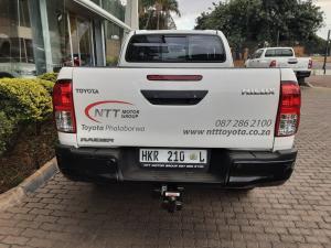 Toyota Hilux 2.4 GD-6 RB Raider automaticE/CAB - Image 4