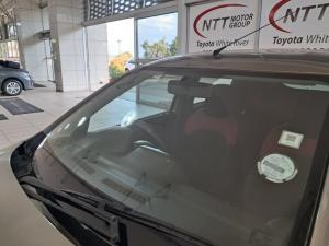 Renault Kwid 1.0 Expression 5-Door - Image 11