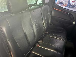 Isuzu D-MAX 250 HO X-RIDER D/C - Image 11