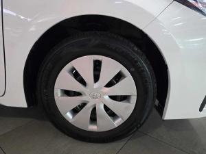 Toyota Corolla Quest Plus 1.8 CVT - Image 18